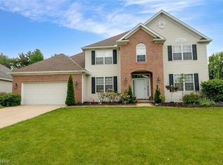 20441 Beechwood Ln, Strongsville, OH