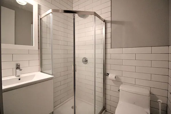 Rented by Hagstrom Management Inc | media 9