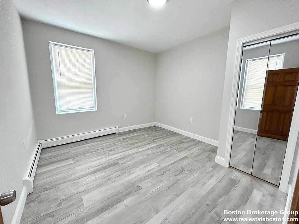 2nd image of 165 Gove St #U-3