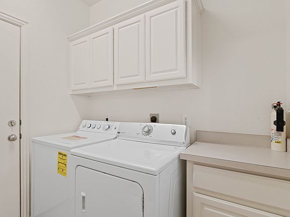 5th image of 9216 Blue Water Dr