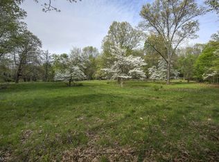 30 Overleigh Rd, Bernardsville, NJ 07924