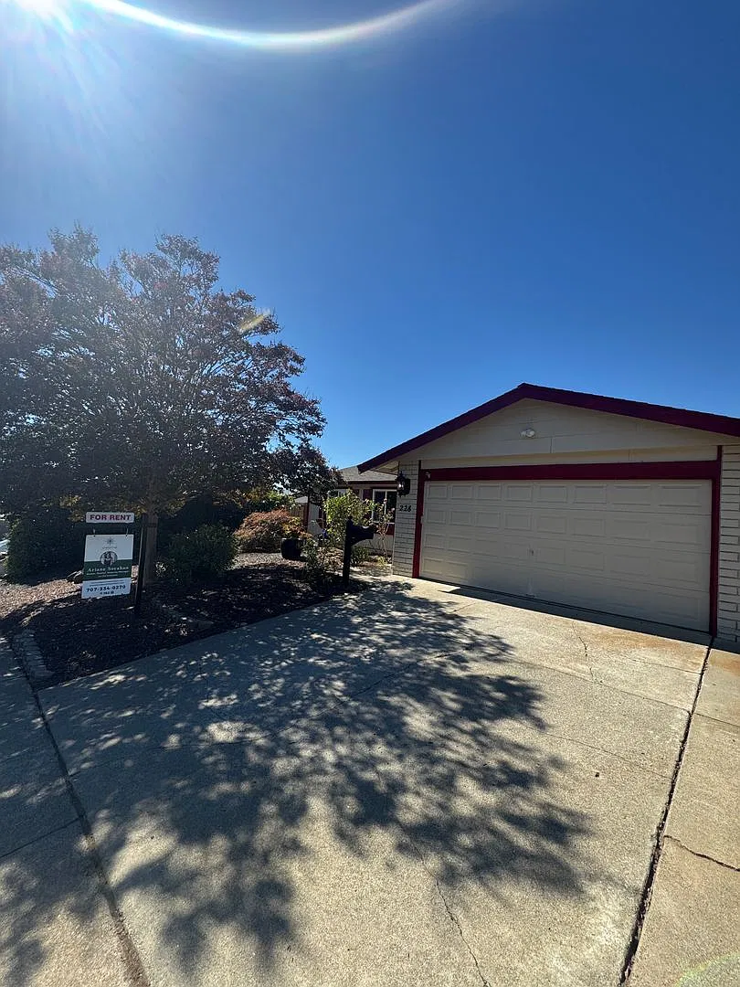 For Rent: Charming Single-Story Home in Desirable Benicia! — Photo 1