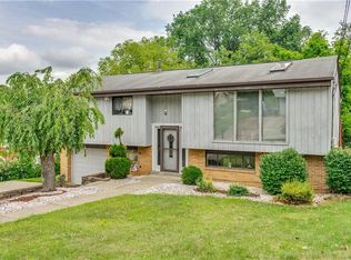 217 S Magnolia Dr, Glenshaw, PA 15116