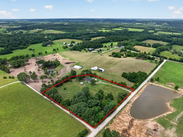 2081 Sand Ridge Road, Marshfield, MO 65706