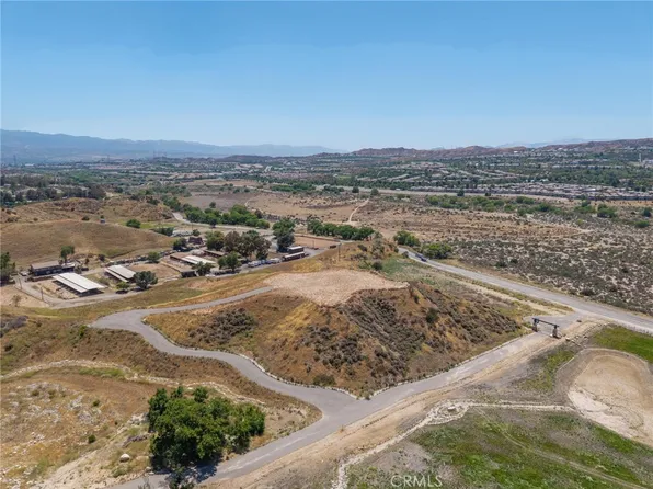 28774 San Francisquito Canyon Rd #4, Santa Clarita, CA 91390