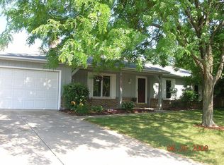 6712 Windham Ct, Fort Wayne, IN 46835