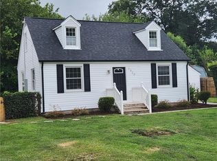 1320 Duncan Ln, Virginia Beach, VA 23455