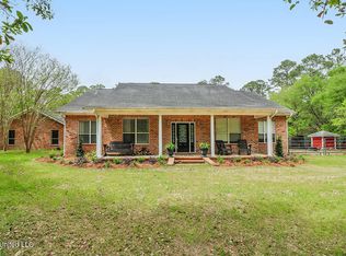 19071 Goff Farm Rd, Moss Point, MS 39562