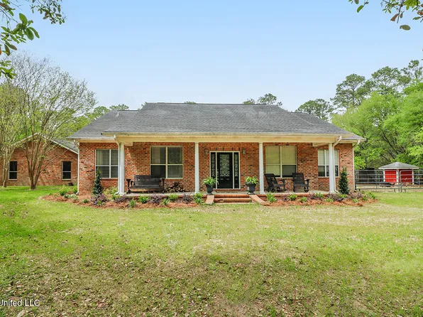19071 Goff Farm Rd, Moss Point, MS 39562