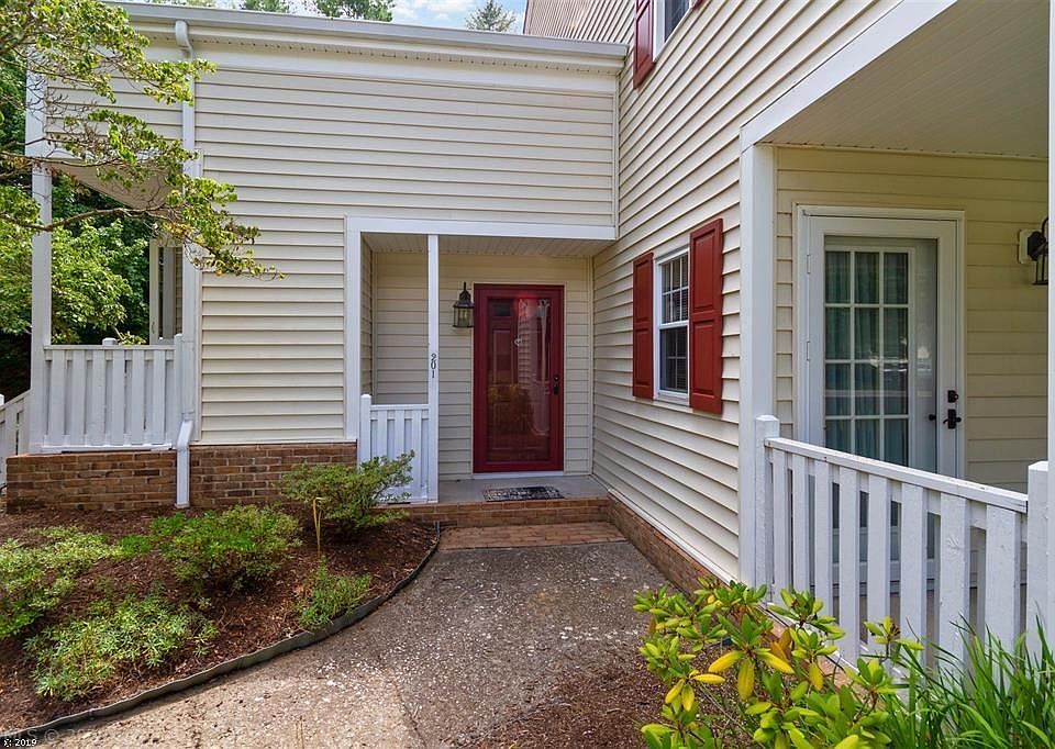 1st image of 103 Chowning Pl #103