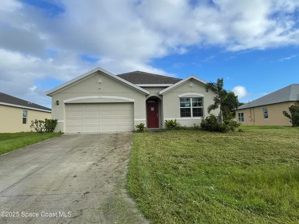 571 Coconut St SE, Palm Bay, FL 32909