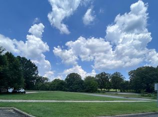 412 Westwood Blvd, Paducah, KY 42001