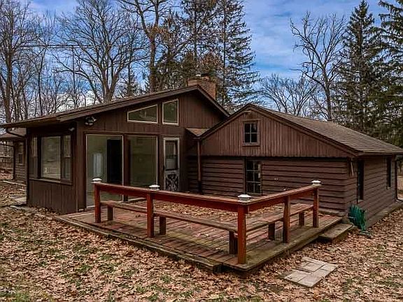 5th image of 8089 McMichael Rd