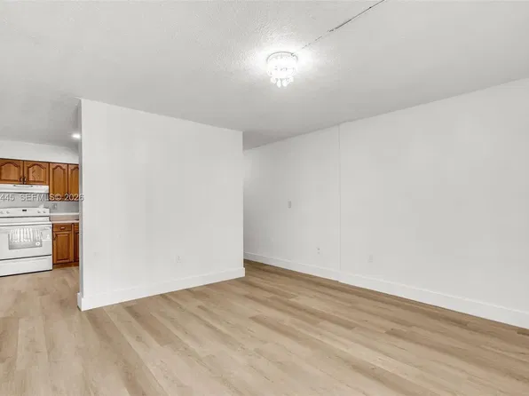 2496 SW 17th Ave APT 5113, Miami, FL 33145