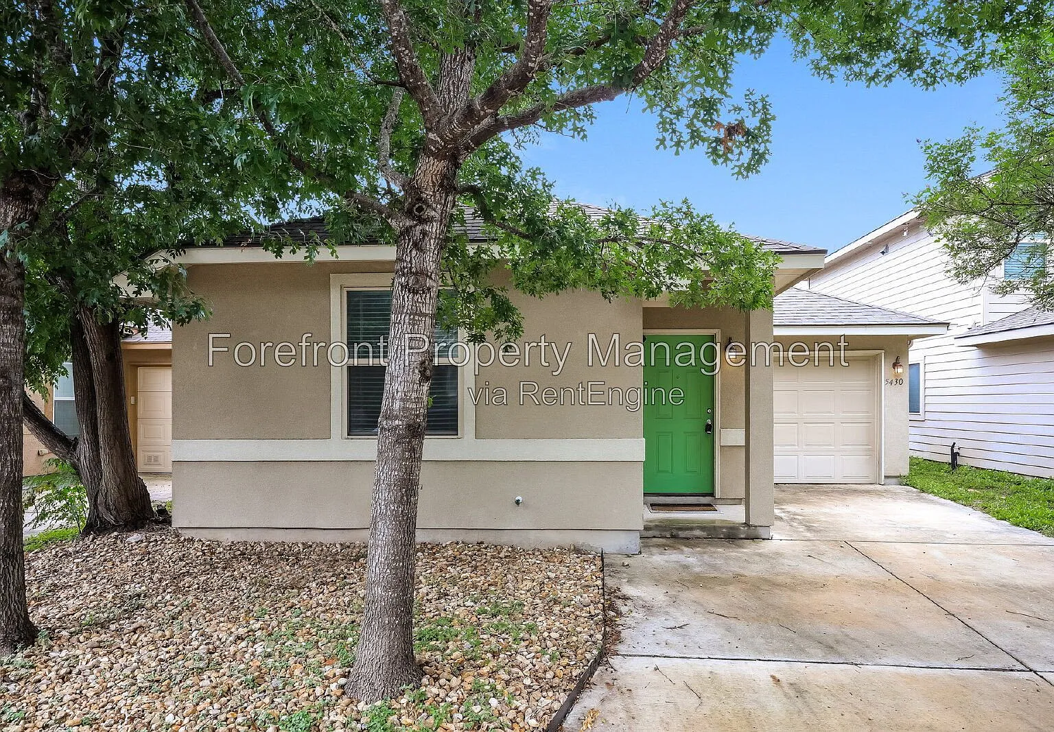 3 bed, 2.0 bath, 1405 sqft, $1,999 — Photo 1