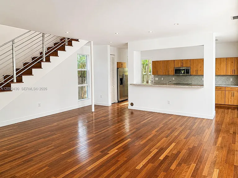 2954 Whitehead St — Photo 10