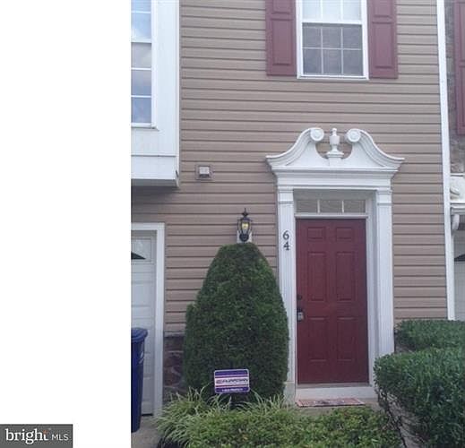 2nd image of 64 River Ln