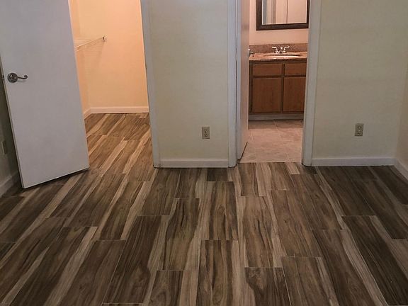 3rd image of 11582 Westwood Blvd APT 1415