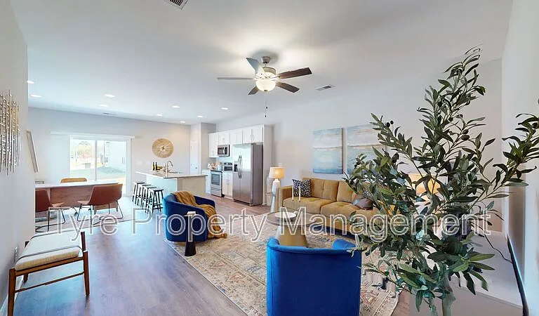 2621D Virginia Mae Ln — Photo 6