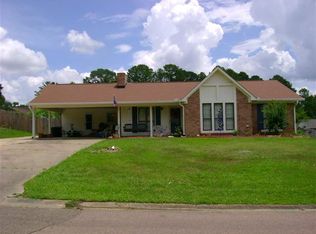 2922 Pine Ridge Dr, Pearl, MS 39208