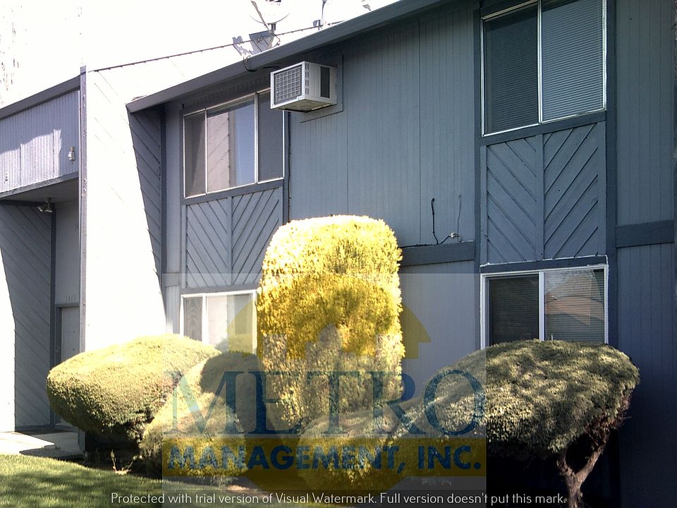 1st image of 1420 W Sandalwood Dr