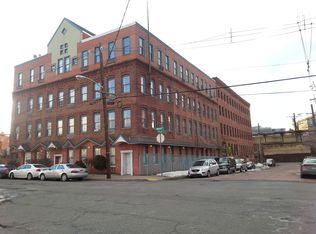 39-45 Bruen St #13, Newark, NJ 07105