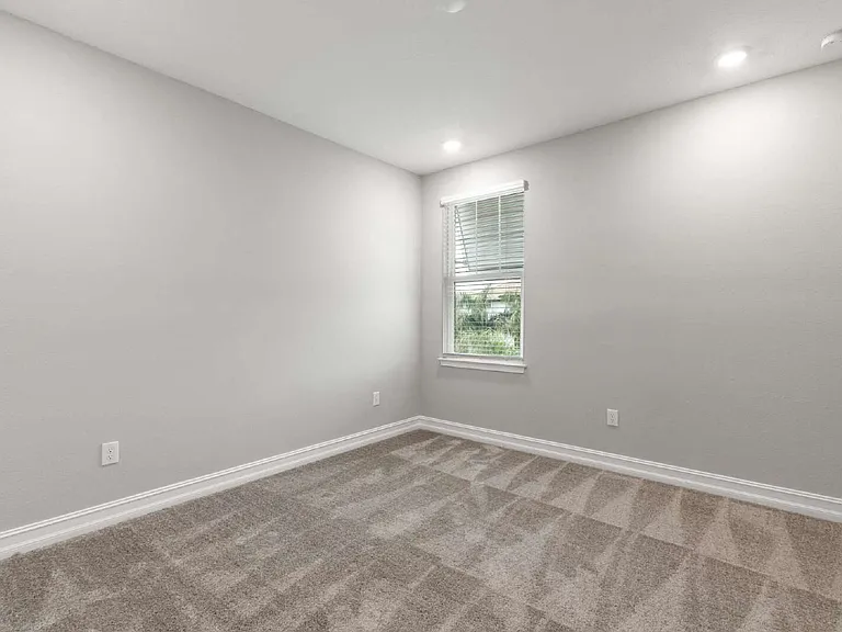 1011 Seagrape Dr — Photo 19