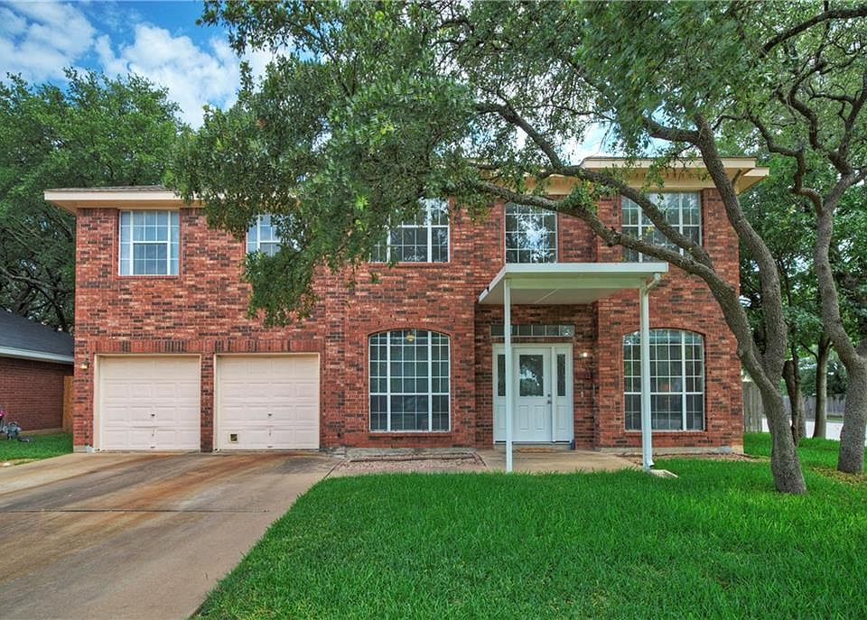 1st image of 1201 Elm Forest Dr