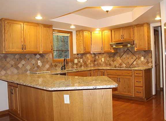 5th image of 9426 Timberbank Cir NW