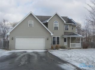 803 Quigley St, Holland, OH 43528