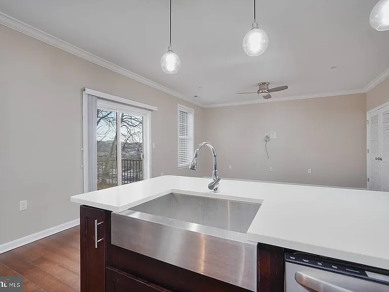 412 Woodcrest Dr SE #412B — Photo 13