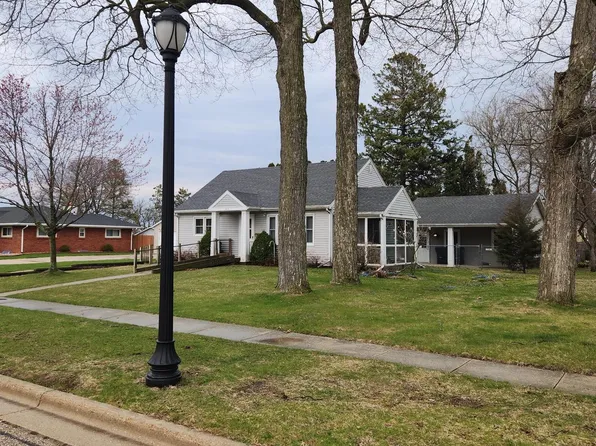 615 North Broad STREET, Elkhorn, WI 53121