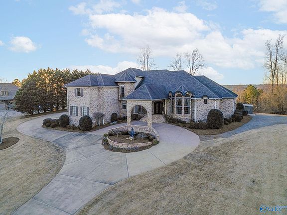 5th image of 301 County Road 1027
