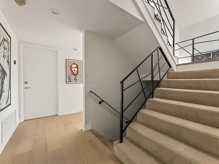 1824 Webster Ave — Photo 48