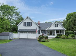 9 Garabrant St, Mendham, NJ 07945