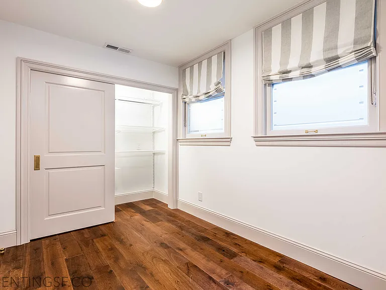 2211 Steiner St — Photo 16