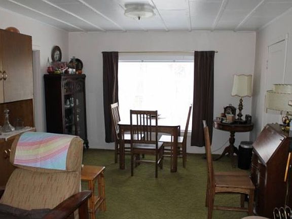 Guest house living