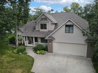 511 Limburg Laan, Pella, IA 50219