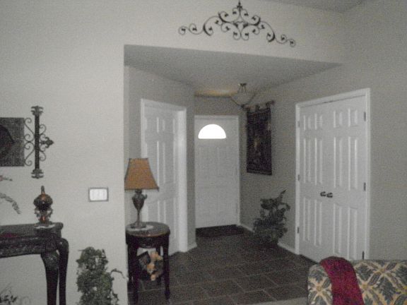 Foyer with db closet & bd room entry
