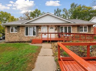 514-516 Sunnyside Ln, Hopkins, MN 55343