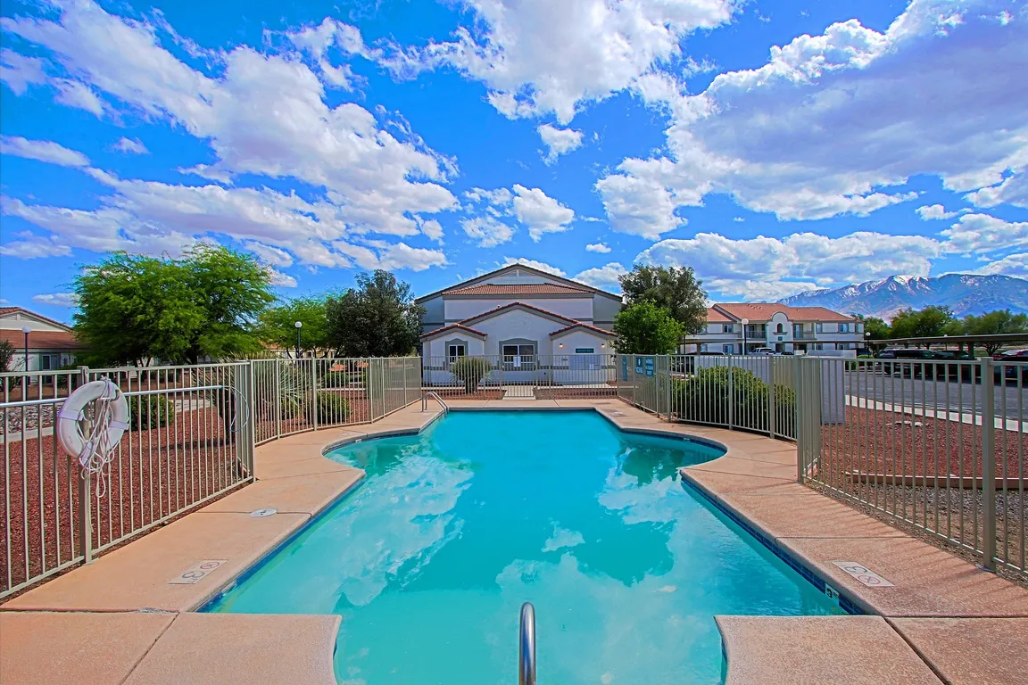 Madrean Vista Apartments, Thatcher, Arizona
