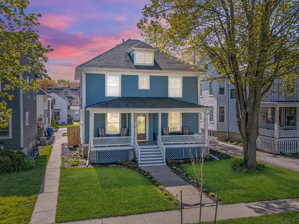 807 S Quincy St, Green Bay, WI 54301