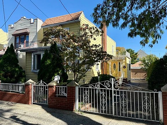 2nd image of 2117 Coleman St