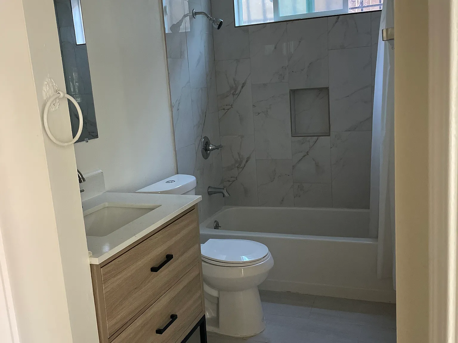 2 bed, $2,880 — Photo 2