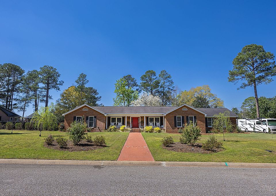 1st image of 1204 Cambridge Rd