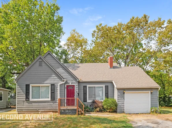 8322 Wayne Ave, Kansas City, MO 64131