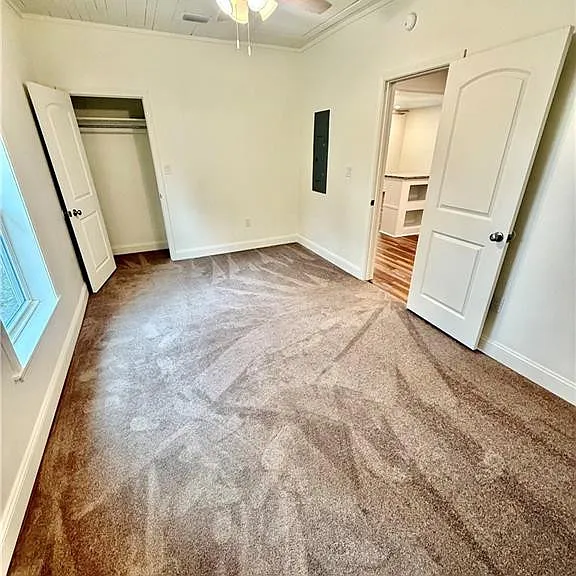 211 Dartmouth St — Photo 14