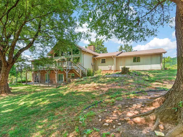 3807 Meadowbrook Rd, Cana, VA 24317