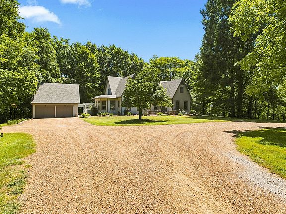 4th image of 212 Kippsford Pond Rd