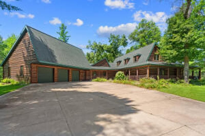 1st image of 719 Wright Rd